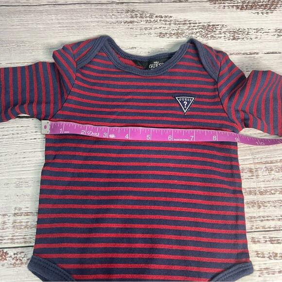 Baby Guess Long Sleeve Bodysuit 6-9 Months Navy Maroon Stripes Triangle Logo - Picture 8 of 11